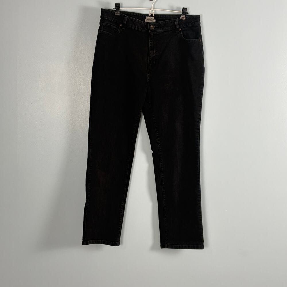 L.L.Bean Women's Classic Fit Jeans Size 18 Black Straight Leg Stretch Denim